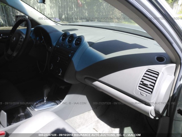 1N4AL2AP5AN404473 - 2010 NISSAN ALTIMA S SILVER photo 5