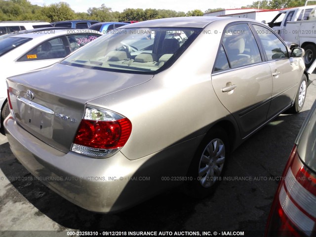 JTDBE32K663041105 - 2006 TOYOTA CAMRY LE/XLE GOLD photo 4