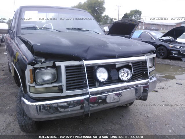 1GTFK24H8KE514653 - 1989 GMC SIERRA K2500 BLACK photo 6