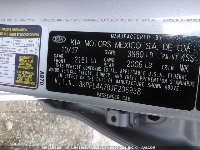 3KPFL4A78JE206938 - 2018 KIA FORTE LX/S GRAY photo 9