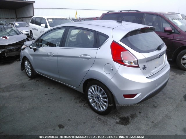 3FADP4FJ0EM131928 - 2014 FORD FIESTA TITANIUM SILVER photo 3