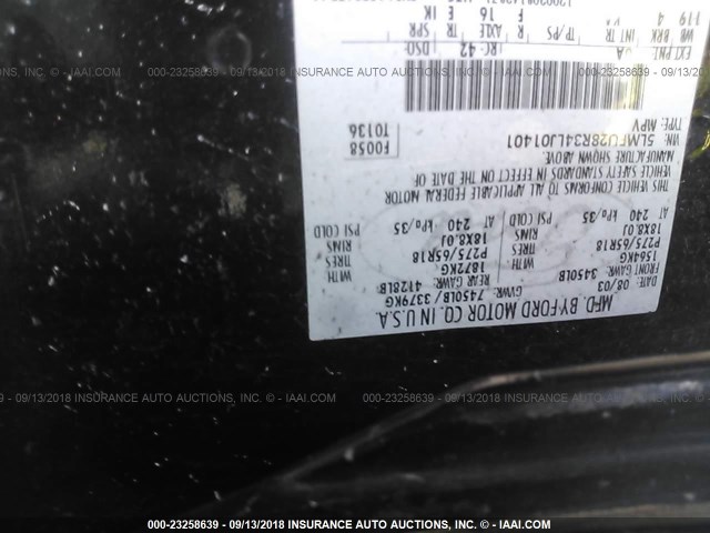 5LMFU28R34LJ01401 - 2004 LINCOLN NAVIGATOR Siyah fotoğraf 9