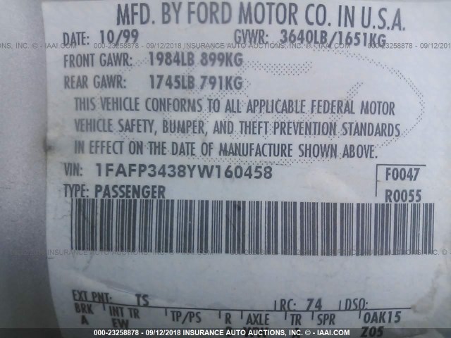 1FAFP3438YW160458 - 2000 FORD FOCUS SE/SE SPORT SILVER photo 9