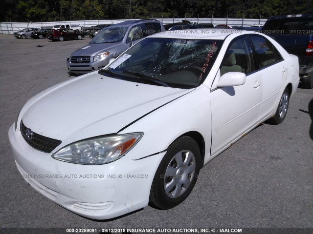 4T1BE32K23U232148 - 2003 TOYOTA CAMRY LE/XLE/SE Ақ фото 2