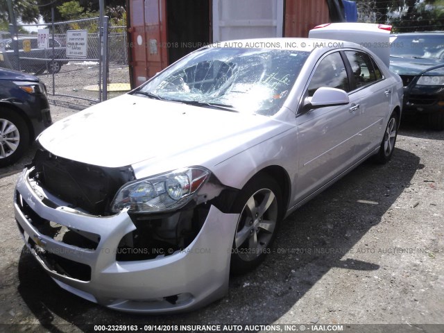 1G1ZC5E05CF332949 - 2012 CHEVROLET MALIBU 1LT 银色 照片 2