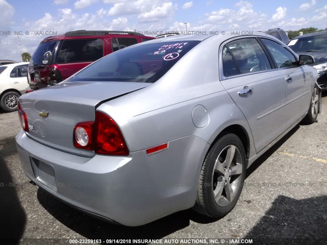 1G1ZC5E05CF332949 - 2012 CHEVROLET MALIBU 1LT 银色 照片 4
