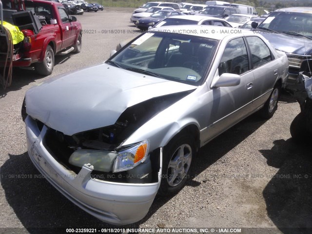 4T1BG22K5YU715550 - 2000 TOYOTA CAMRY CE/LE/XLE 灰色 照片 2