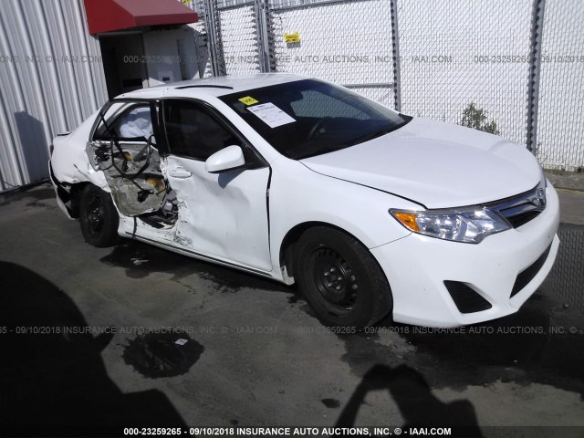 4T4BF1FK9ER345812 - 2014 TOYOTA CAMRY L/SE/LE/XLE Ağ foto 1