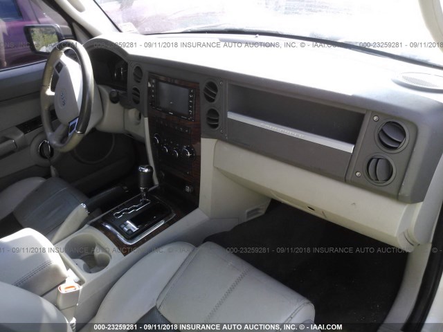 1J8HG58N38C124973 - 2008 JEEP COMMANDER LIMITED WHITE photo 5