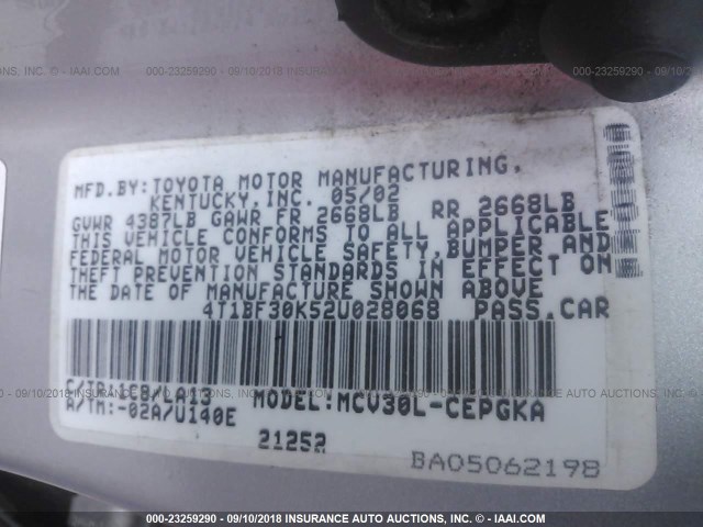 4T1BF30K52U028068 - 2002 TOYOTA CAMRY LE/XLE/SE SILVER photo 9