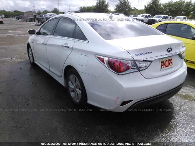 KMHEC4A41DA077686 - 2013 HYUNDAI SONATA HYBRID WHITE photo 3