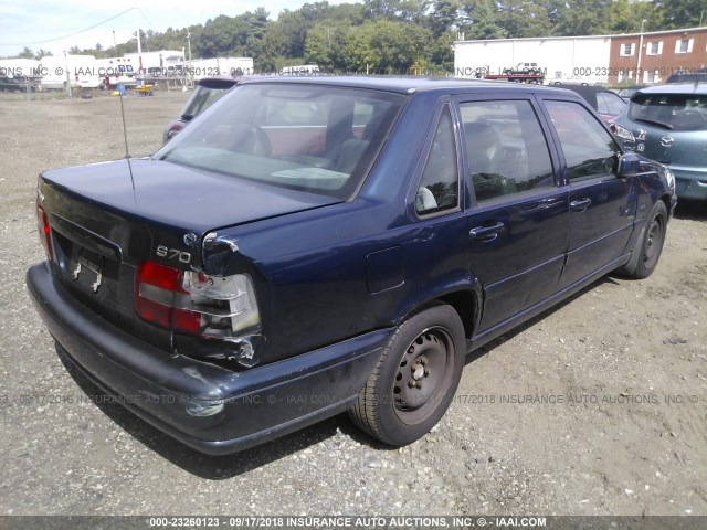 YV1LS5573W1504355 - 1998 VOLVO S70 BLUE photo 4