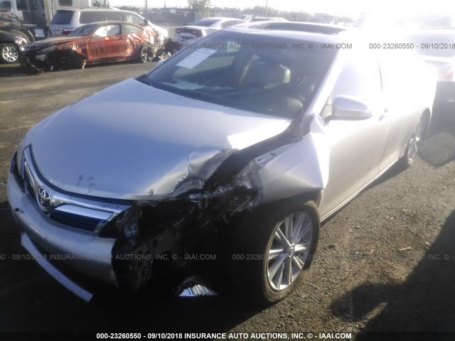 4T4BF1FK1CR267636 - 2012 TOYOTA CAMRY SE/LE/XLE 银色 照片 2