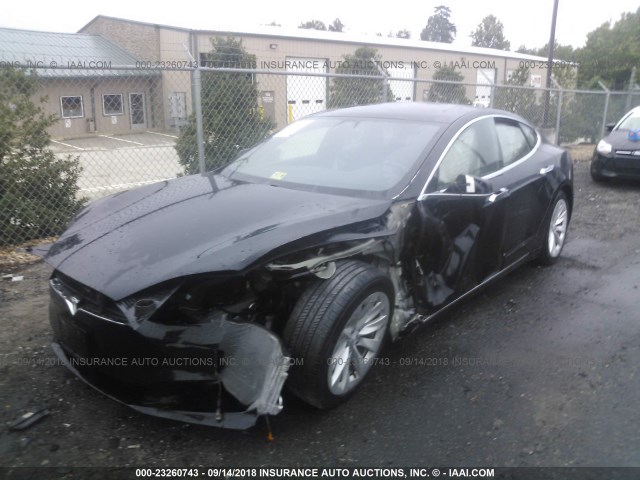 5YJSA1E20HF202808 - 2017 TESLA MODEL S Սև լուսանկար 2
