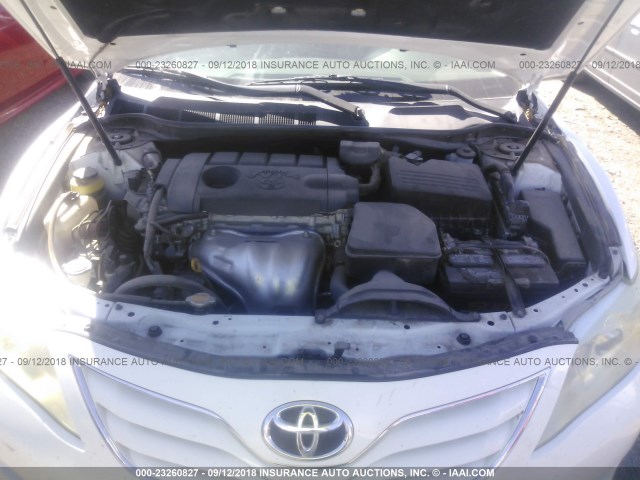 4T1BF3EK1BU587240 - 2011 TOYOTA CAMRY SE/LE/XLE თეთრი ფოტო 10