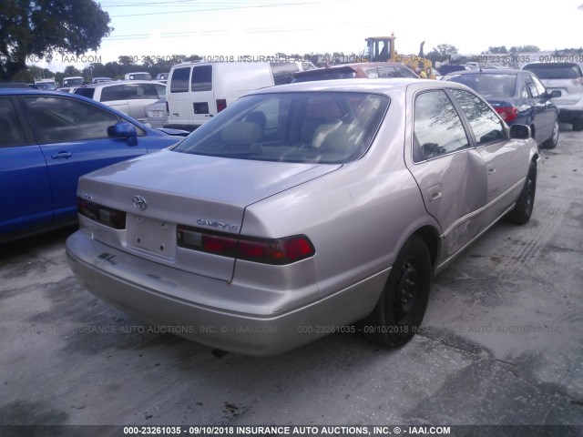 4T1BG22K5XU539761 - 1999 TOYOTA CAMRY CE/LE/XLE 金色 照片 4