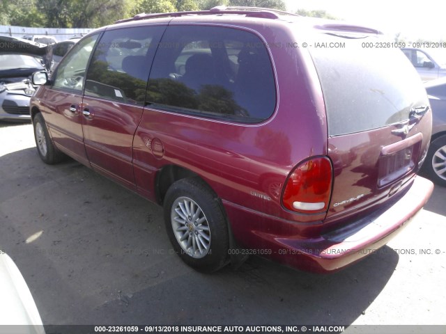 1C4GP64L2XB581372 - 1999 CHRYSLER TOWN & COUNTRY LIMITED RED photo 3