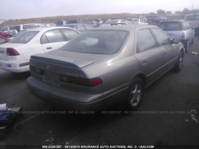 4T1BG22K5WU199784 - 1998 TOYOTA CAMRY CE/LE/XLE 米色 照片 4