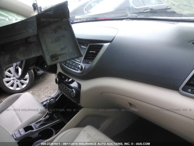 KM8J3CA4XHU293761 - 2017 HYUNDAI TUCSON LIMITED/SPORT AND ECO/SE WHITE photo 5