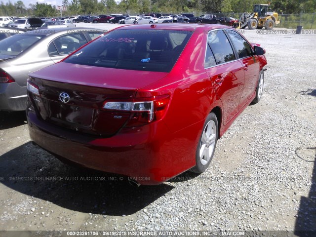 4T1BF1FK9CU605858 - 2012 TOYOTA CAMRY SE/LE/XLE MAROON photo 4