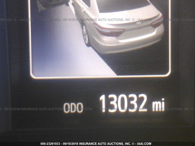 4T1BF1FK0HU801307 - 2017 TOYOTA CAMRY LE/XLE/SE/XSE 白色 照片 7