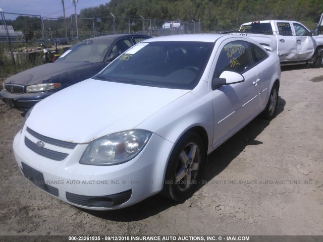 1G1AL18F287160211 - 2008 CHEVROLET COBALT LT WHITE photo 2