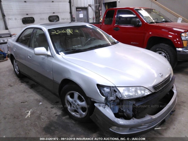 JT8BF28G4W5036885 - 1998 LEXUS ES 300 BEIGE photo 1