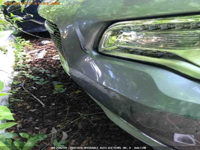 2C3CCAEG3JH193634 - 2018 CHRYSLER 300 LIMITED SILVER photo 14