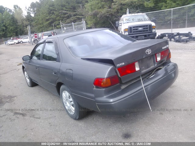 4T1BG22K4YU967788 - 2000 TOYOTA CAMRY CE/LE/XLE 灰色 照片 3
