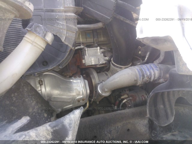 1FUJGLDR2CSBT7312 - 2012 FREIGHTLINER CASCADIA 125  WHITE photo 9