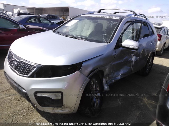 5XYKWDA21DG394557 - 2013 KIA SORENTO SX SILVER photo 2