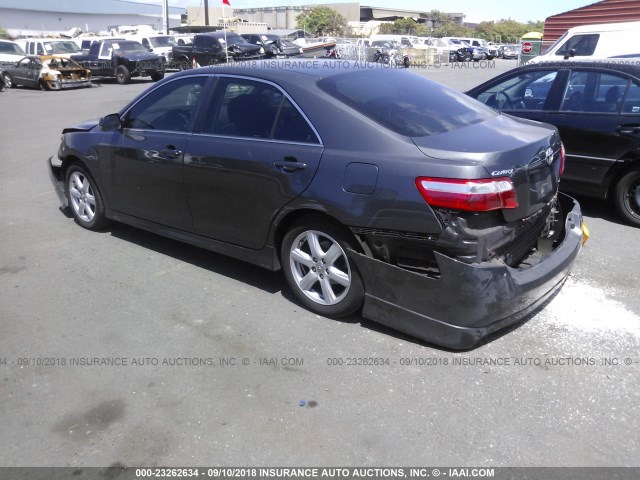 4T1BE46K99U298415 - 2009 TOYOTA CAMRY SE/LE/XLE ნაცრისფერი ფოტო 3