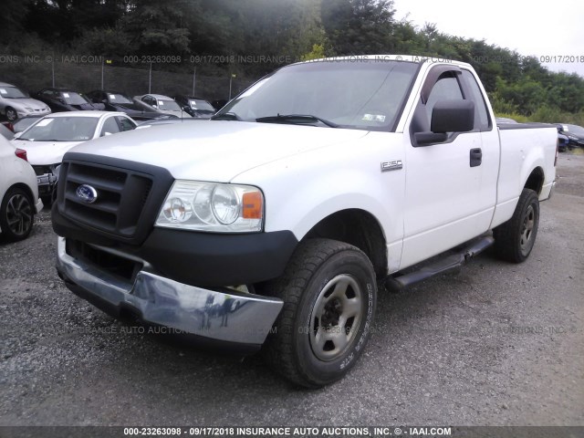 1FTRF12W55KC55607 - 2005 FORD F150 WHITE photo 2