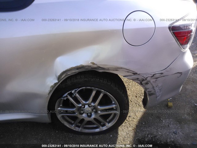 JTKDE3B78A0303231 - 2010 TOYOTA SCION TC 银色 照片 6
