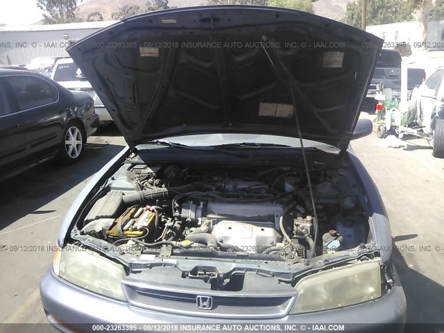 1HGCD5635VA136417 - 1997 HONDA ACCORD LX/EX GREEN photo 10