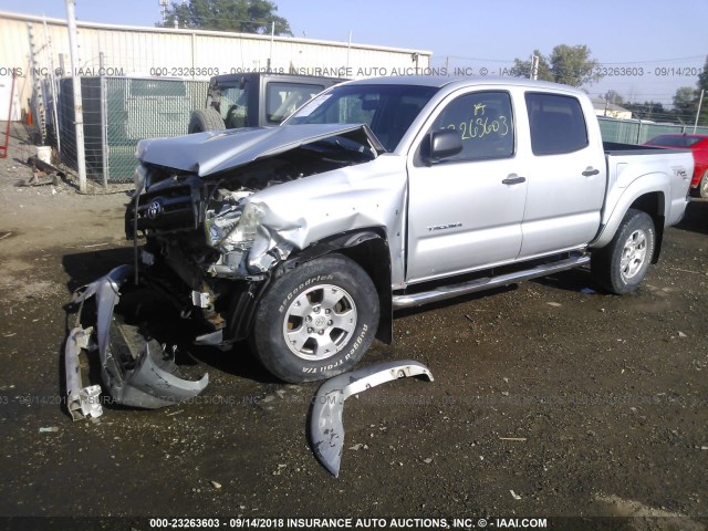 5TELU42N58Z532857 - 2008 TOYOTA TACOMA DOUBLE CAB 银色 照片 2