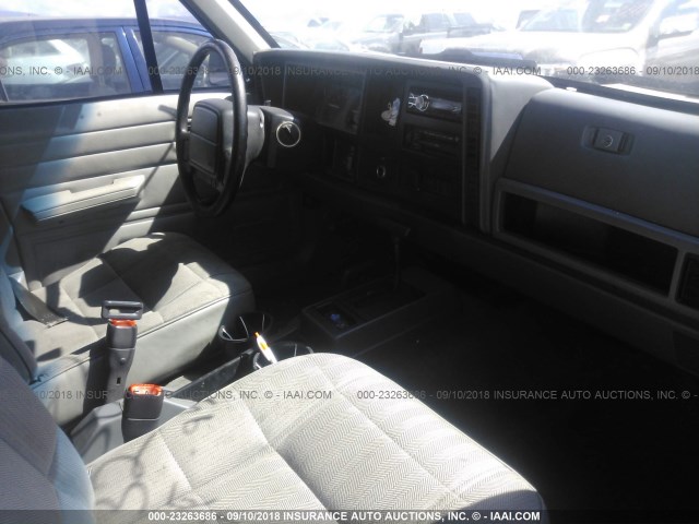 1J4FJ28SXSL659742 - 1995 JEEP CHEROKEE SE WHITE photo 5