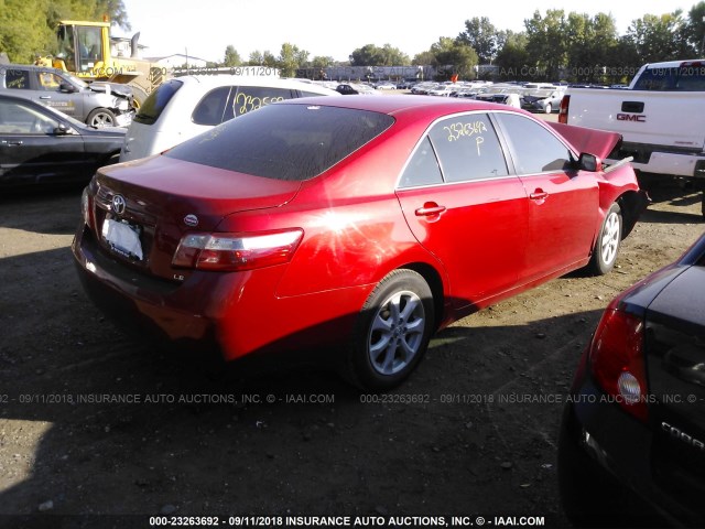 4T1BE46K37U117855 - 2007 TOYOTA CAMRY NEW GENERAT CE/LE/XLE/SE RED photo 4