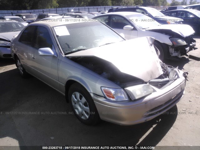 JT2BG28K3Y0403304 - 2000 TOYOTA CAMRY LE/XLE TAN photo 1