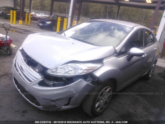 3FADP4AJXCM216182 - 2012 FORD FIESTA S SILVER photo 2