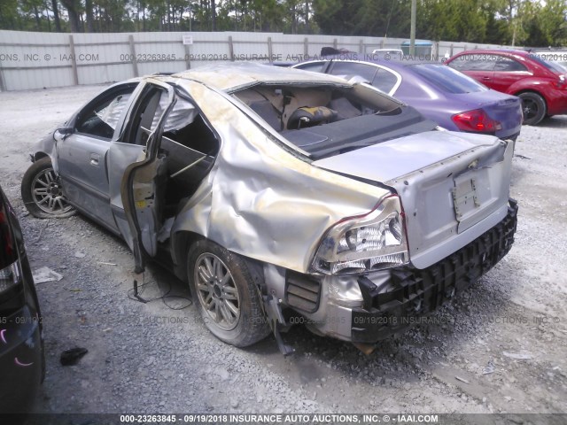 YV1RS61T642338987 - 2004 VOLVO S60 SILVER photo 3