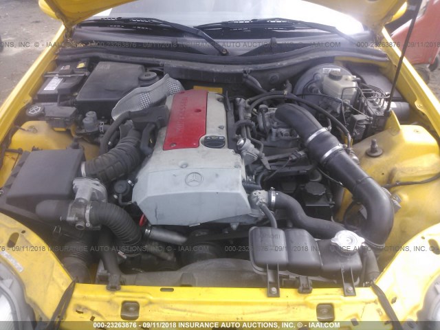 WDBKK47F1XF126894 - 1999 MERCEDES-BENZ SLK 230 KOMPRESSOR YELLOW photo 10