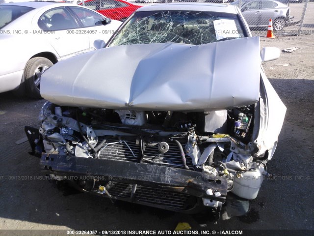 JT2BG22K4X0370787 - 1999 TOYOTA CAMRY LE/XLE SILVER photo 6