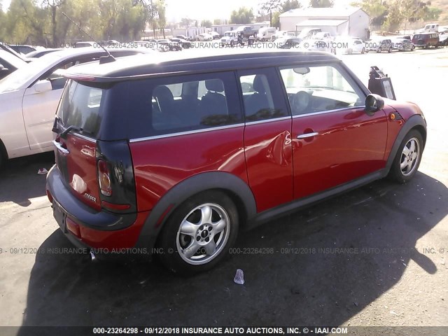 WMWML3C59ATX37163 - 2010 MINI COOPER CLUBMAN RED photo 4