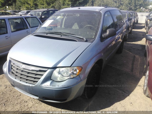 1A4GP44R56B751953 - 2006 CHRYSLER TOWN & COUNTRY LX GRAY photo 2