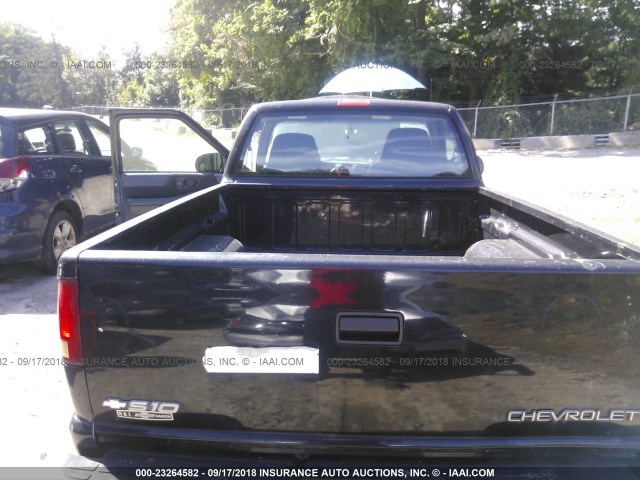 1GCCS14H738256591 - 2003 CHEVROLET S TRUCK S10 BLACK photo 8