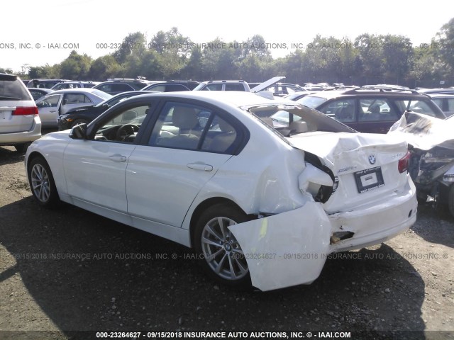 WBA8E5G59JNV02526 - 2018 BMW 320 XI WHITE photo 3