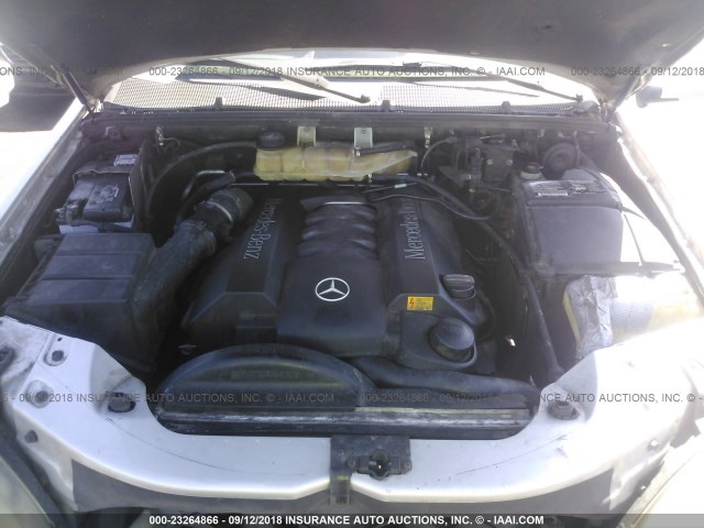 4JGAB72EX1A285152 - 2001 MERCEDES-BENZ ML 430 银色 照片 10