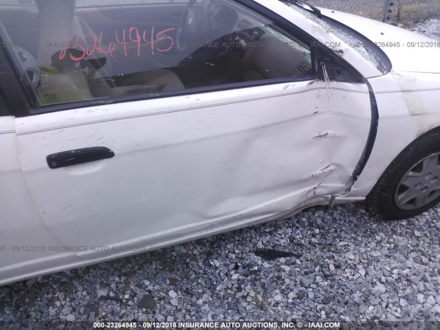 1HGEM22384L083938 - 2004 HONDA CIVIC DX VP WHITE photo 6