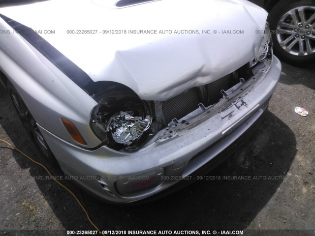 JF1GG29642G829960 - 2002 SUBARU IMPREZA WRX SILVER photo 6